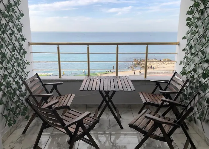Santorini Seafront Stay