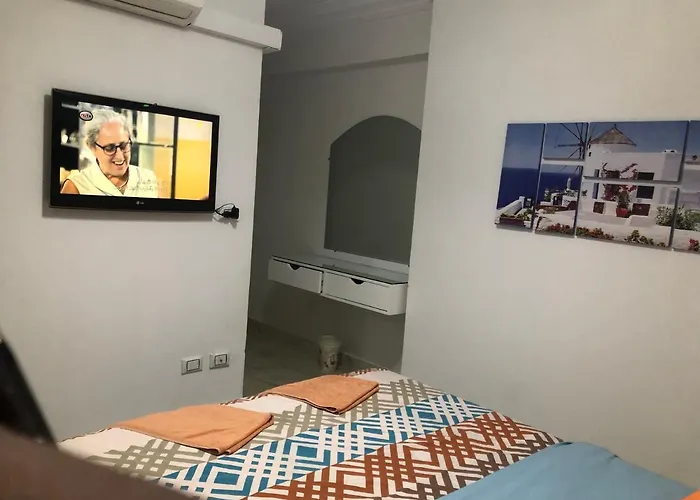 Santorini Seafront Stay